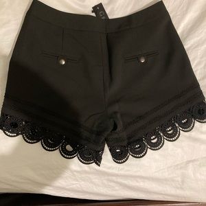 GRACIA Black Eyelet Shorts, L